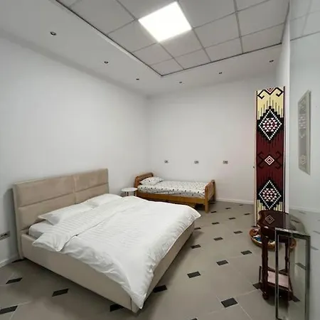 Center House Διαμέρισμα *